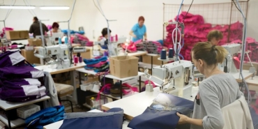 780x411-40-metrekarelik-dukkana-400-isci-1740417889000