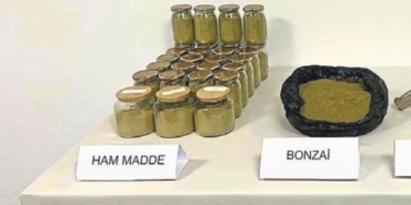 780x411-canakkalede-belediye-calisani-uyusturucu-baronu-cikti-1738526435816