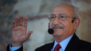 kilicdaroglu-sarayda-oturan-zatin-elini-sikmayacagiz-mucadele-edecegiz-usan (1)