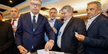 tugay-dan-miting-aciklamasi-izmir-tarihinin-en-buyugu-olacak-8072-1